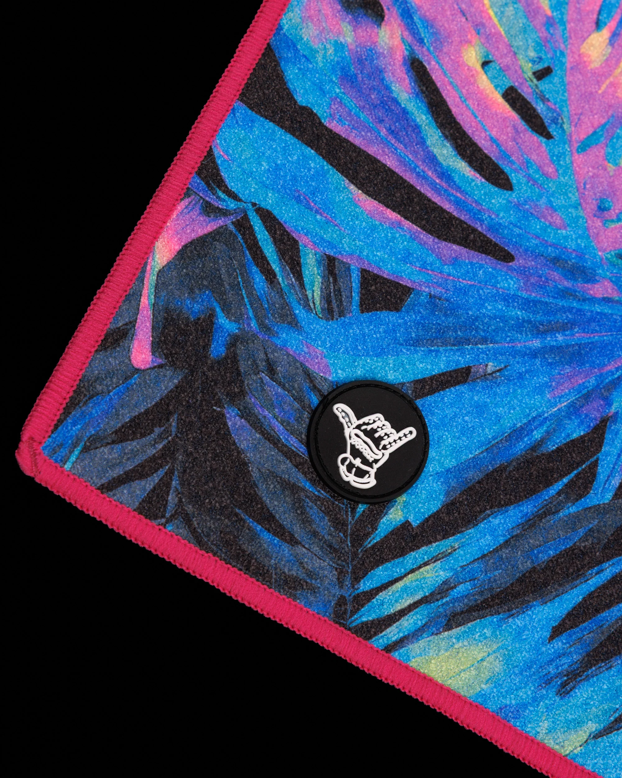 Heatwave Golf Towel - Image 3